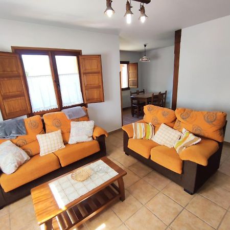 La Huertona Vila Pesaguero-La Parte Exterior foto