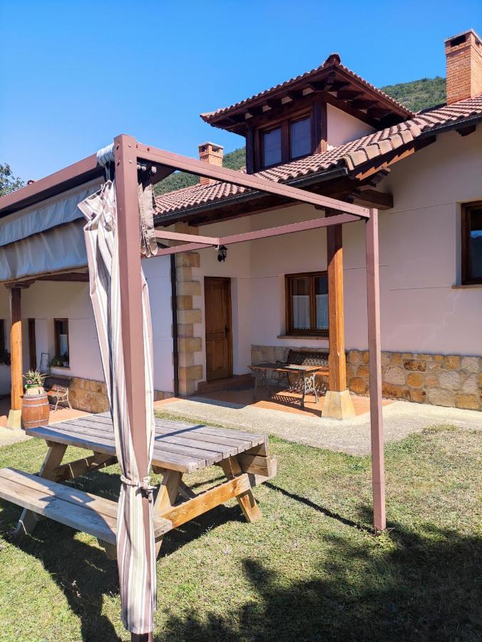 La Huertona Vila Pesaguero-La Parte Exterior foto