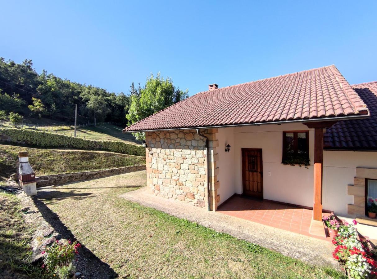 La Huertona Vila Pesaguero-La Parte Exterior foto